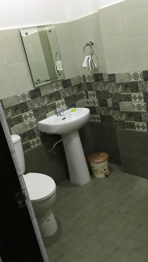 De Agya Paradise Hotel Лудяна Екстериор снимка