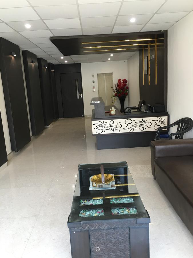 De Agya Paradise Hotel Лудяна Екстериор снимка